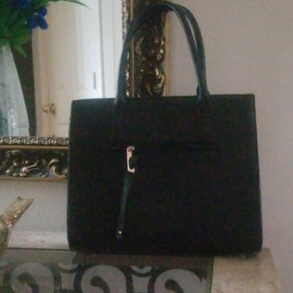 Purse - Picture 2 of 2